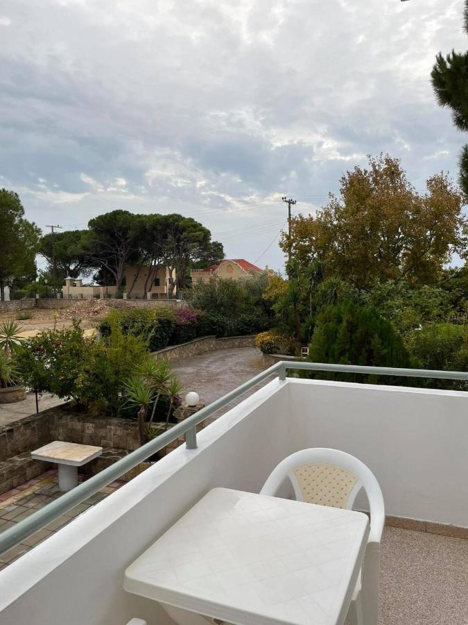 Aparthotel Pefkos Filoxenia Pefki Exterior foto